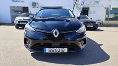 Preto Usado 2023 Renault Clio V Citadino | € 17.390 (Bom preço)