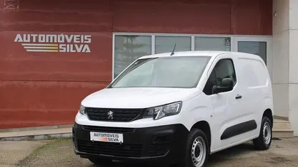 Usado Peugeot Partner Premium 102 HP (75 kW) 2021 Branco Monovolume