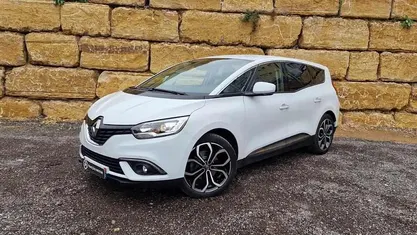 Usado 2019 Renault Grand Scénic IV LIMITED Monovolume | € 18.950 (Preço justo)