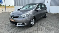 Cinza Usado 2016 Renault Scénic III Monovolume | € 10.800 (Preço justo)