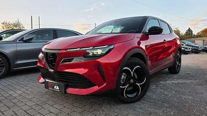 Vermelho Novo 2025 Alfa Romeo Junior SUV | € 27.900 (Super Preço)