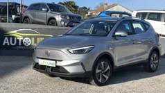 Cinzento Novo 2024 MG ZS Comfort Sedan | € 28.990 (Preço justo)