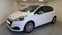 Branco Usado 2019 Peugeot 208 Signature Sky Citadino | € 11.900 (Preço justo)