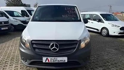 Branco Usado 2021 Mercedes Vito Van | € 20.900 (Preço justo)
