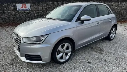 Cinza Usado 2016 Audi A1 Sport Citadino | € 14.350 (Preço justo)
