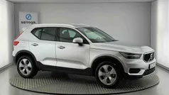 Cinzento Usado 2019 Volvo XC40 Momentum SUV | € 27.490 (Preço justo)