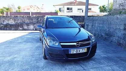 Cinzento Usado 2006 Opel Astra Carrinha | € 3.250 (Bom preço)