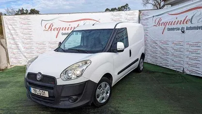 Branco Usado 2011 Fiat Doblò Monovolume | € 6.500 (Preço justo)