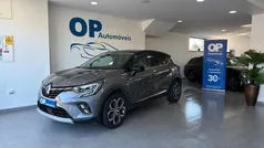 Cinza Usado 2022 Renault Captur SUV | € 16.950 (Preço justo)