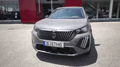 Cinzento Usado 2024 Peugeot e-2008 SUV | € 28.990 (Preço justo)