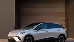 Usado 2023 MG MG4 EV Luxury Citadino | € 23.990 (Bom preço)