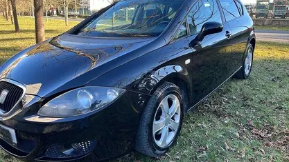 Preto (metalizado) Usado 2008 Seat Leon Ecomotive Citadino | € 6.750 (Preço justo)