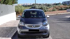 Cinzento Usado 2015 Smart ForFour Citadino | € 7.900 (Preço justo)