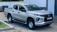 Cinzento Usado 2020 Mitsubishi L200 Pickup | € 29.900 (Preço justo)