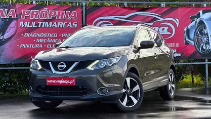 Castanho Usado 2016 Nissan Qashqai 360º SUV | € 14.950 (Preço justo)