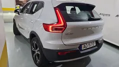 Cinza Usado 2020 Volvo XC40 Inscription SUV | € 28.500 (Bom preço)