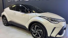 Branco Usado 2023 Toyota C-HR SUV | € 28.900 (Bom preço)