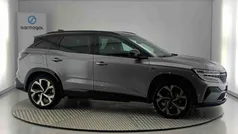 Cinzento Usado 2023 Renault R25 Sedan | € 31.990