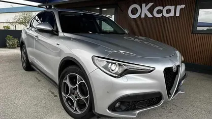 Cinza Usado 2021 Alfa Romeo Stelvio Sprint SUV | € 31.900 (Preço justo)