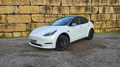 Usado 2022 Tesla Model Y SUV | € 37.950 (Preço justo)