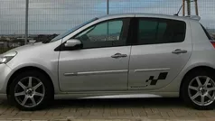 Cinzento Usado 2011 Renault Clio II Sedan | € 5.500 (Bom preço)