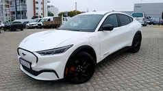 Branco Usado 2024 Ford Mustang Mach-E Premium SUV | € 47.950 (Preço justo)
