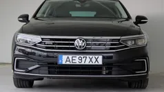 Preto Usado 2021 VW Passat GTE Sedan | € 25.900 (Preço justo)