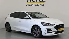 Branco Usado 2023 Ford Focus Active X | € 21.990 (Preço justo)