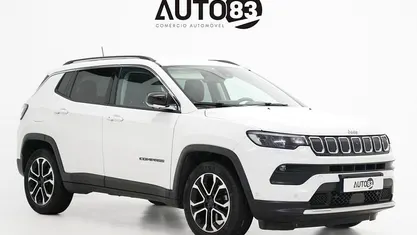 Branco Usado 2021 Jeep Compass SUV | € 25.990 (Preço justo)