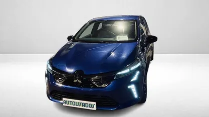 Azul Usado 2024 Mitsubishi Colt | € 16.990 (Preço justo)