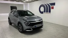 Cinzento Usado 2024 Kia Sportage SUV | € 28.899 (Preço justo)