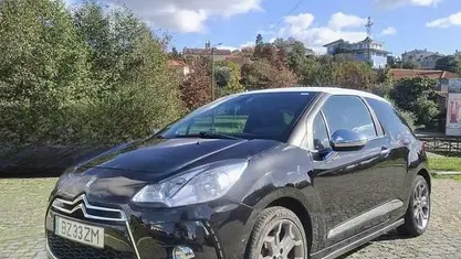 Preto Usado 2012 Citroën DS3 Chic Citadino | € 8.900 (Preço justo)