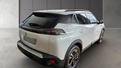 Usado 2023 Peugeot e-2008 Allure SUV | € 23.900 (Bom preço)