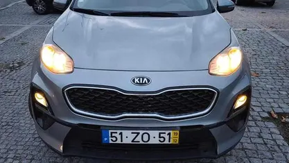 Cinzento Usado 2019 Kia Sportage SUV | € 16.500 (Super Preço)