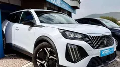 Branco Usado 2023 Peugeot 2008 Allure SUV | € 20.950 (Preço justo)
