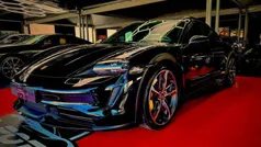 Preto Usado 2021 Porsche Taycan Sedan | € 145.000