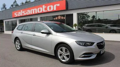 Cinzento Usado 2020 Opel Insignia Carrinha | € 14.500 (Preço justo)