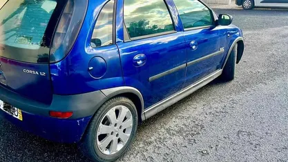 Usado Opel Corsa 75 HP (55 kW) 2003 Citadino