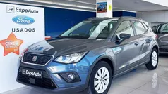 Cinza Usado 2020 Seat Arona Style SUV | € 15.990 (Preço justo)