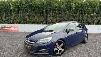Usado Opel Astra Cosmo 95 HP (69 kW) 2013 Carrinha