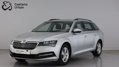 Outra Usado 2022 Skoda Superb Ambition Carrinha | € 25.990 (Preço justo)