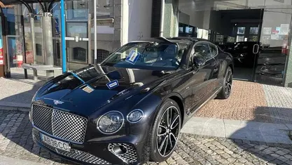 Usado Bentley Continental 550 HP (404 kW) 2020