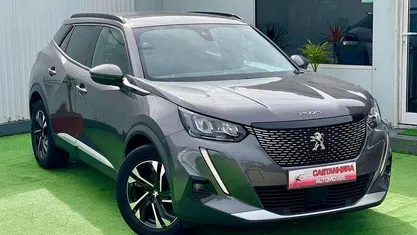 Usado Peugeot 2008 Allure 136 HP (100 kW) 2021 Cinza SUV