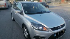 Cinza Usado 2010 Ford Focus Titanium | € 6.190 (Preço justo)
