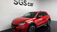 Vermelho Usado 2023 Fiat 600 La Prima SUV | € 31.300 (Preço justo)