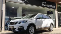 Branco Usado 2020 Peugeot 5008 Monovolume | € 17.750 (Preço justo)