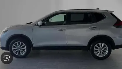 Cinzento Usado 2021 Nissan X-Trail SUV | € 22.000 (Bom preço)