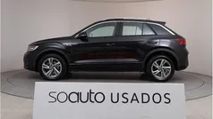 Preto metalizado Usado 2024 VW T-Roc R-line SUV | € 34.590 (Preço justo)
