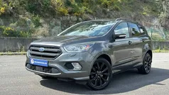 Cinzento Usado 2017 Ford Kuga ST-Line SUV | € 16.900 (Preço justo)