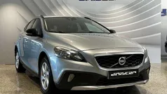 Cinzento Usado 2013 Volvo V40 CC Carrinha | € 10.900 (Preço justo)